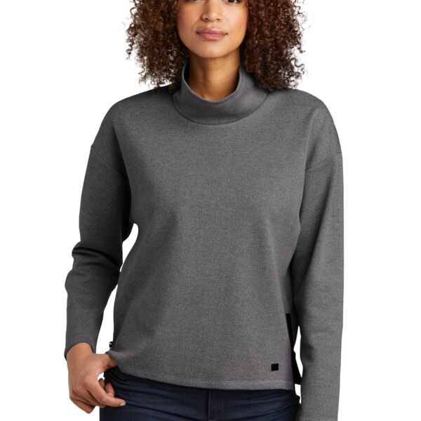 Women's Transition Pullover Thumbnail